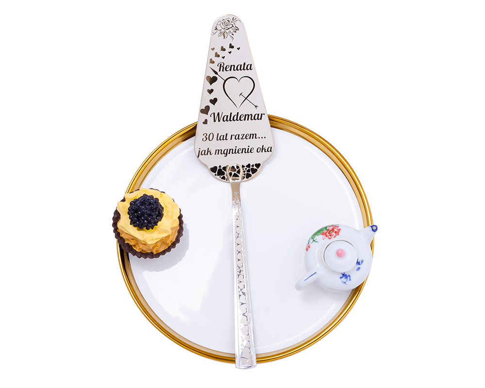Komplet grawerowany z 2 łyżeczek i łopatki do ciasta. 3 el. - obrazek 7